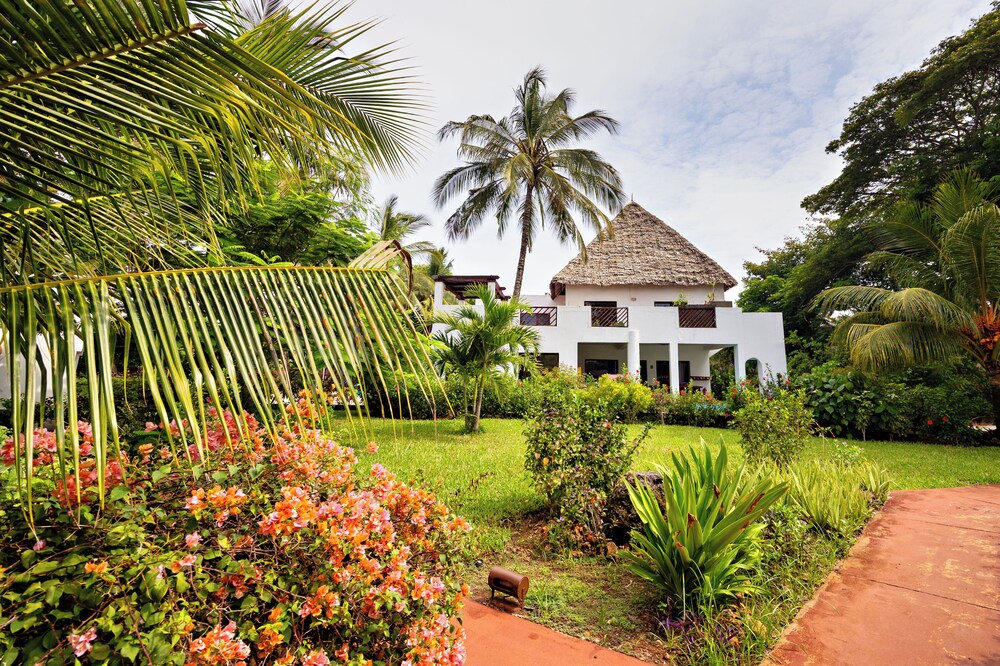 Essque Zalu Zanzibar — Hotel building in Nungwi, Zanzibar North