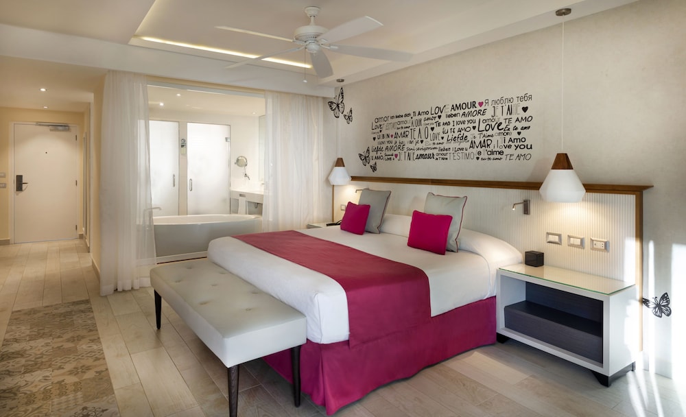 Catalonia Royal La Romana - All Inclusive - Adults Only — Hotel rooms in Bayahibe, La Altagracia