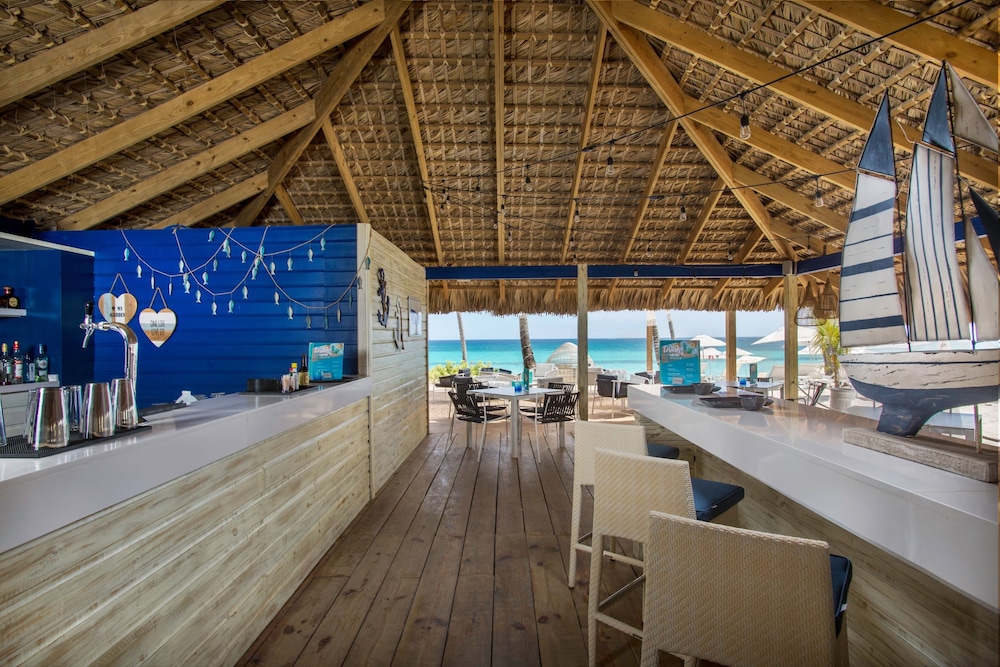 Catalonia Royal La Romana - All Inclusive - Adults Only — Restaurant & bars in Bayahibe, La Altagracia
