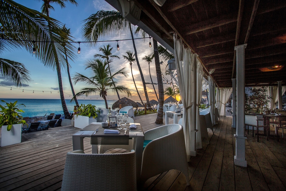 Catalonia Royal La Romana - All Inclusive - Adults Only — Restaurant & bars in Bayahibe, La Altagracia