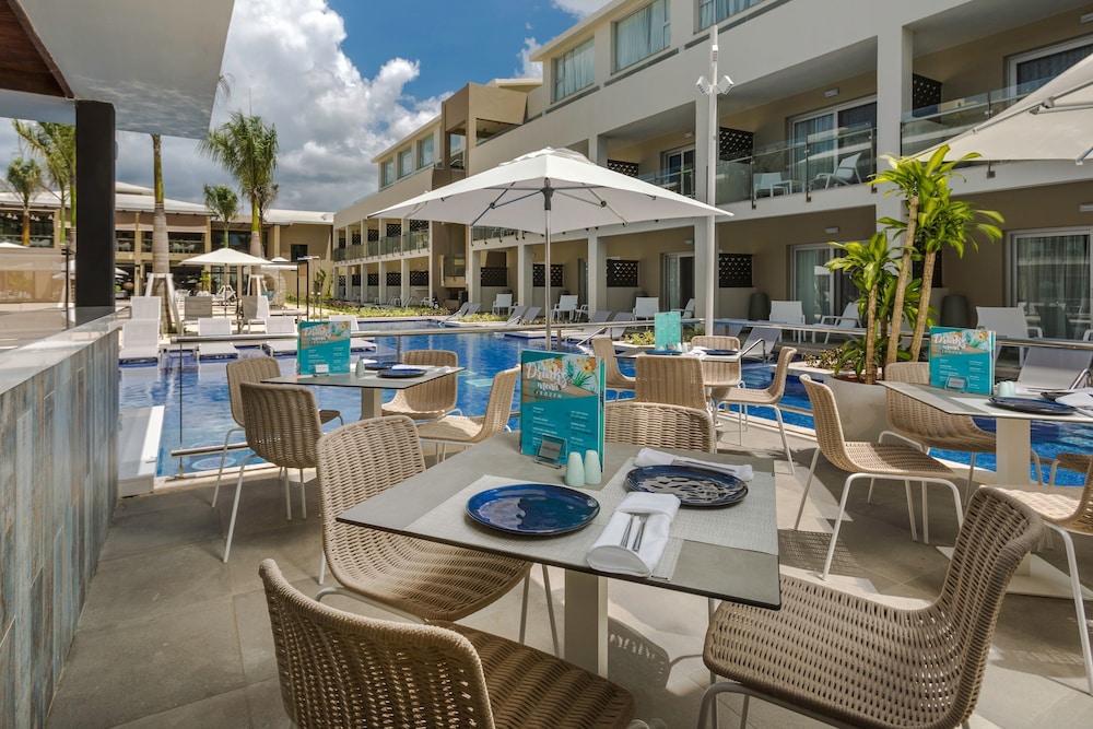 Catalonia Royal La Romana - All Inclusive - Adults Only — Restaurant & bars in Bayahibe, La Altagracia