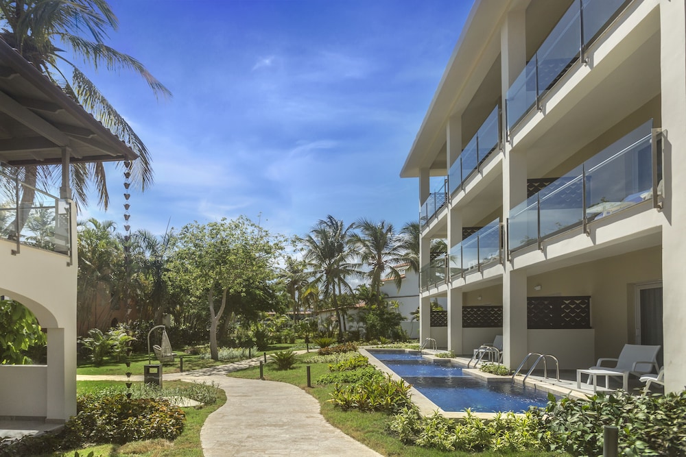 Catalonia Royal La Romana - All Inclusive - Adults Only — Hotel building in Bayahibe, La Altagracia