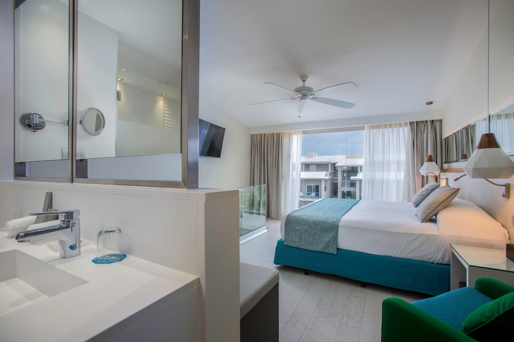 Catalonia Royal La Romana - All Inclusive - Adults Only — Hotel rooms in Bayahibe, La Altagracia