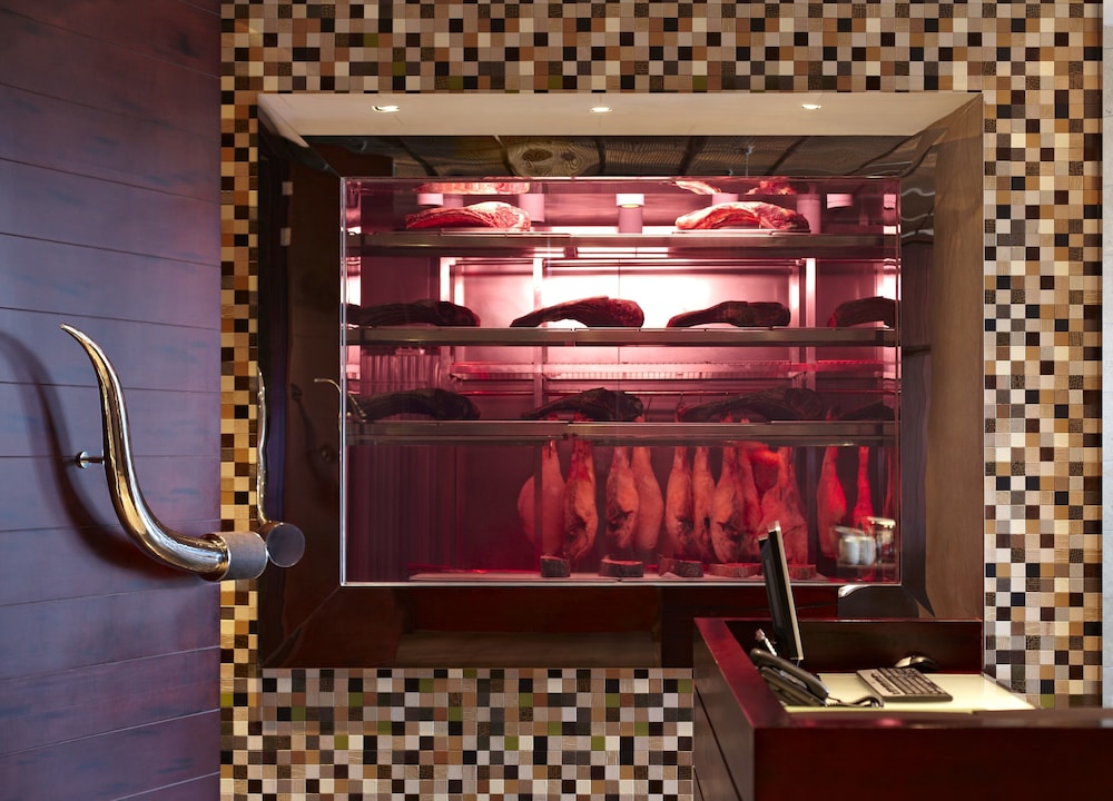 Kerry Hotel Pudong Shanghai — Restaurant & bars in Shanghai, Shanghai