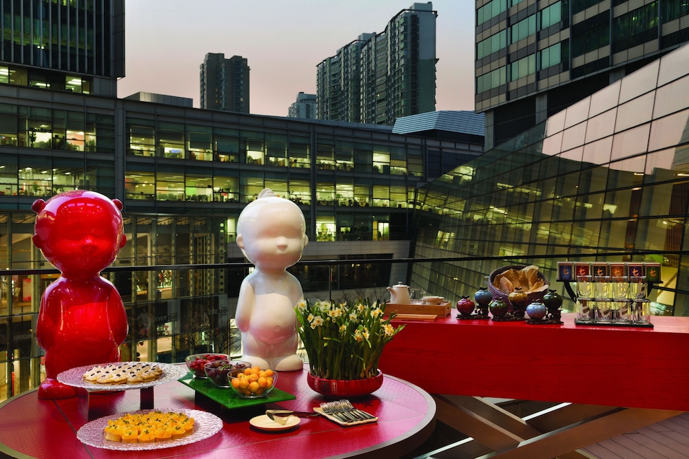 Kerry Hotel Pudong Shanghai — Restaurant & bars in Shanghai, Shanghai