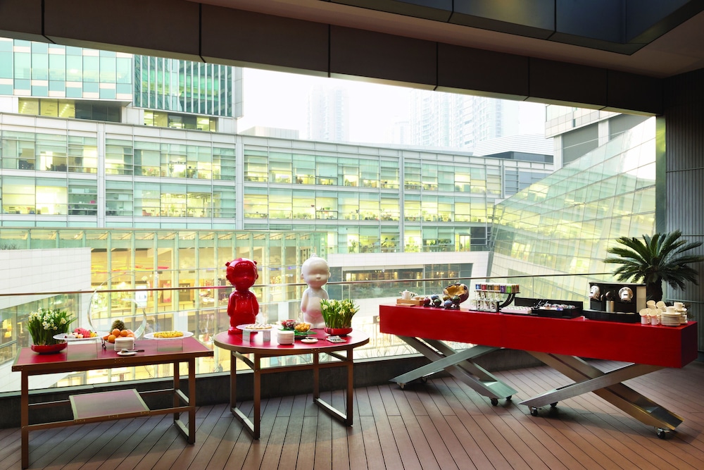Kerry Hotel Pudong Shanghai — Restaurant & bars in Shanghai, Shanghai