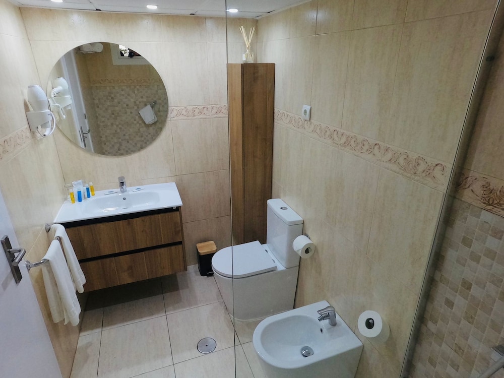 Hotel Bahia Serena — Hotel rooms in Roquetas de Mar, Andalusia