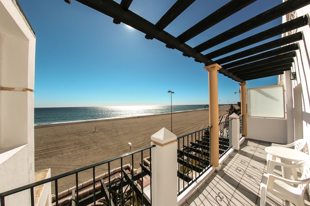 Hotel Bahia Serena — Beach in Roquetas de Mar, Andalusia