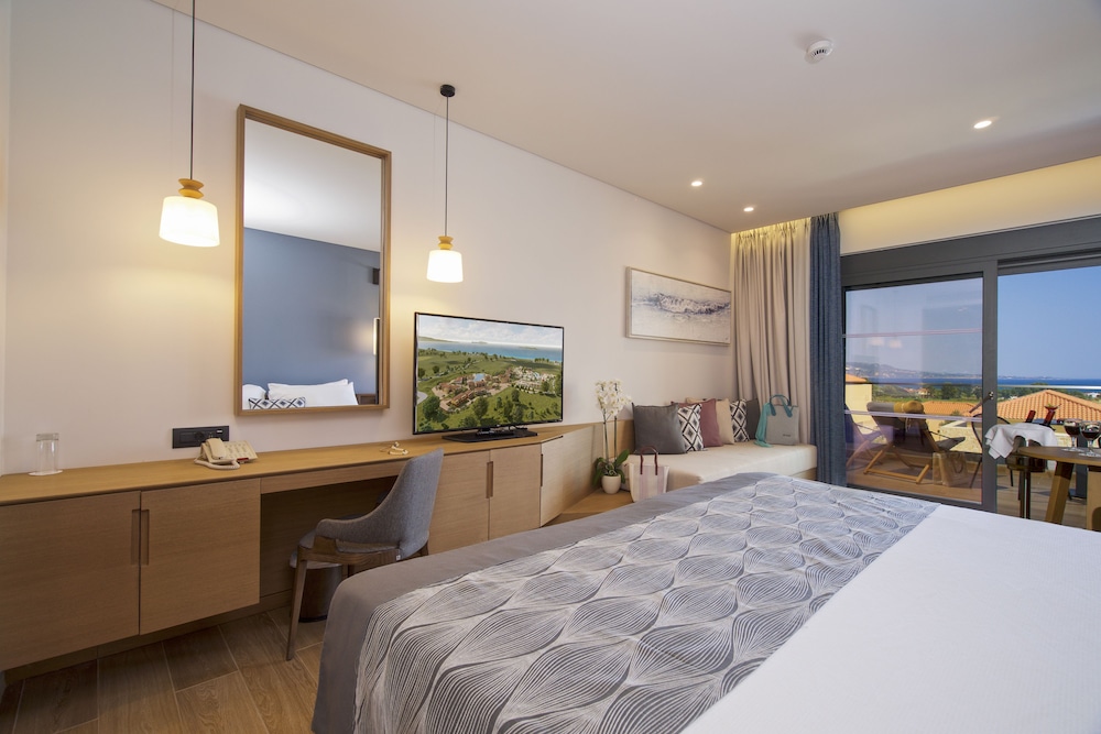Apollonion Asterias Resort and Spa — Hotel rooms in Mantzavinata, Ionian Islands