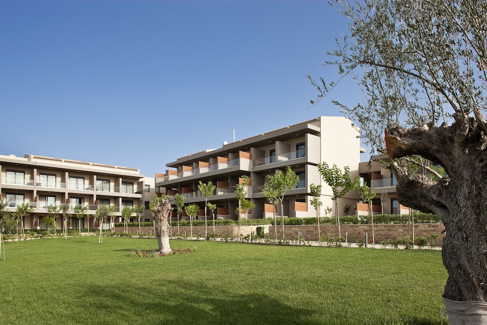 Apollonion Asterias Resort and Spa — Hotel building in Mantzavinata, Ionian Islands