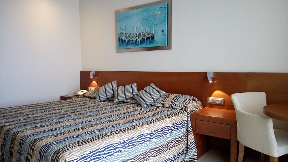 Apollonion Asterias Resort and Spa — Hotel rooms in Mantzavinata, Ionian Islands