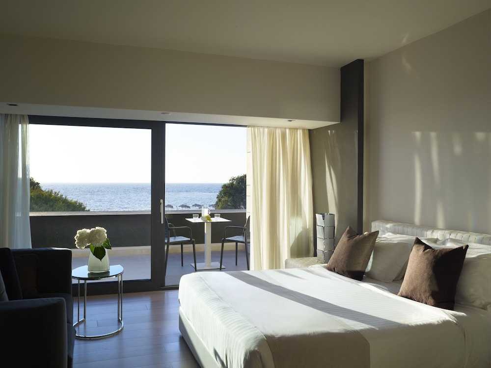Aqua Blu Boutique Hotel & Spa - Adults Only — Hotel rooms in Kos Town, South Aegean