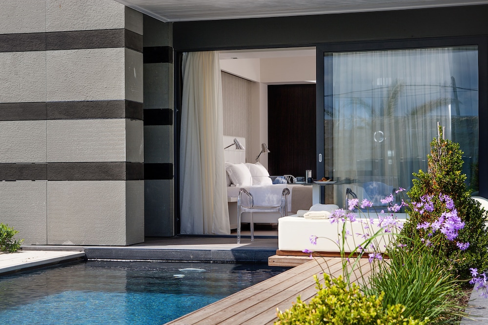 Aqua Blu Boutique Hotel & Spa - Adults Only — Hotel rooms in Kos Town, South Aegean