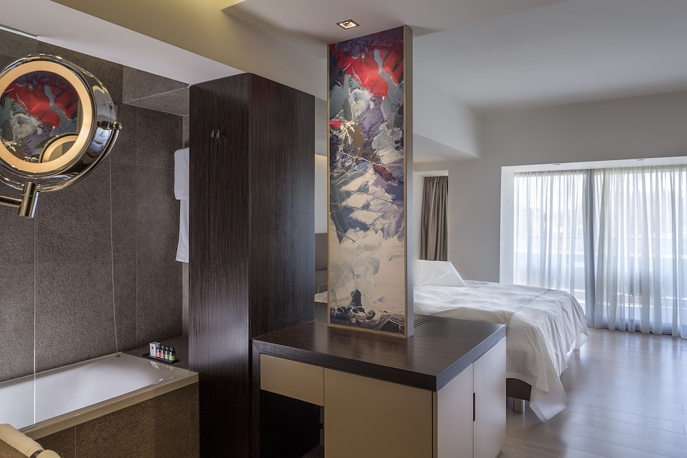 Aqua Blu Boutique Hotel & Spa - Adults Only — Hotel rooms in Kos Town, South Aegean