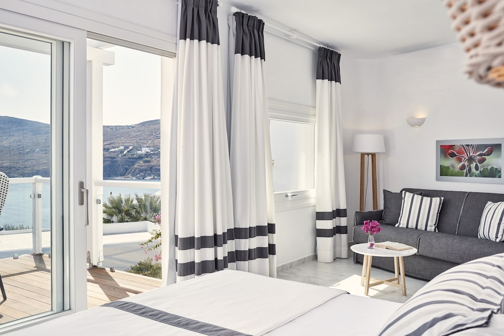 Archipelagos Hotel — Hotel rooms in Kalafatis, South Aegean