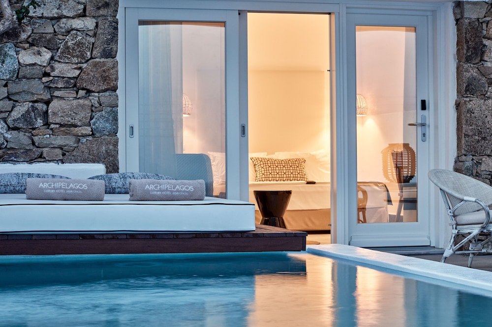 Archipelagos Hotel — Hotel rooms in Kalafatis, South Aegean
