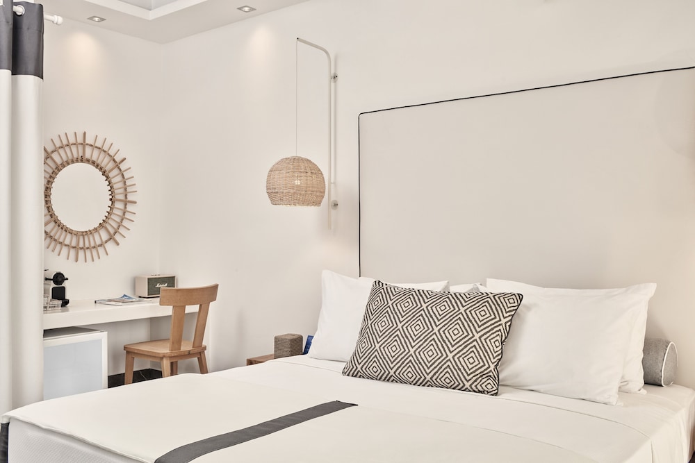 Archipelagos Hotel — Hotel rooms in Kalafatis, South Aegean