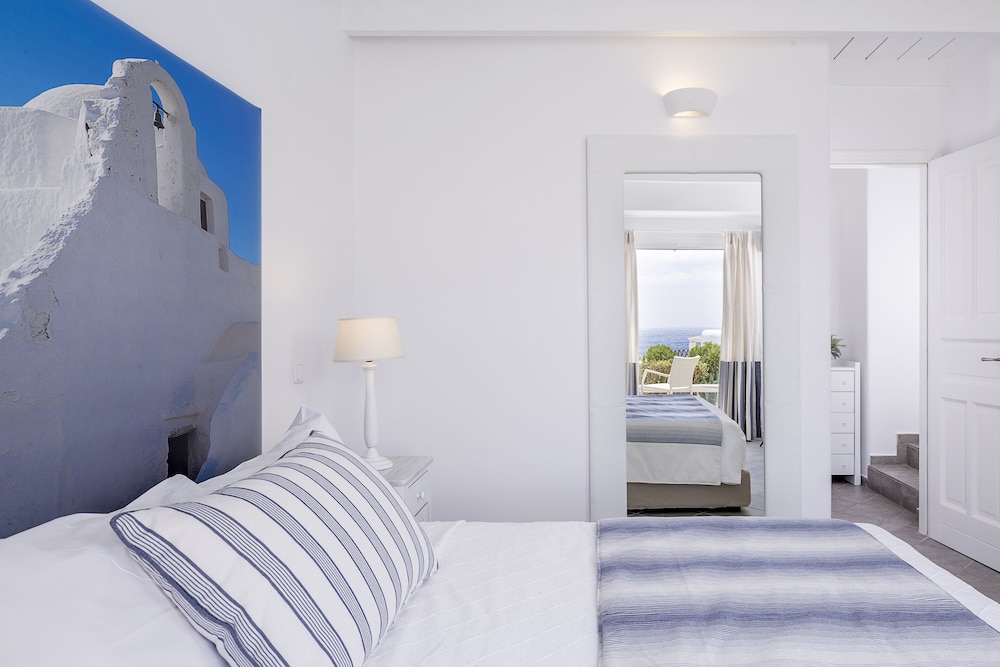Archipelagos Hotel — Hotel rooms in Kalafatis, South Aegean