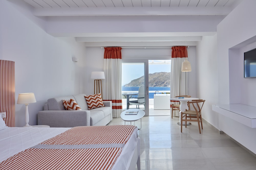 Archipelagos Hotel — Hotel rooms in Kalafatis, South Aegean