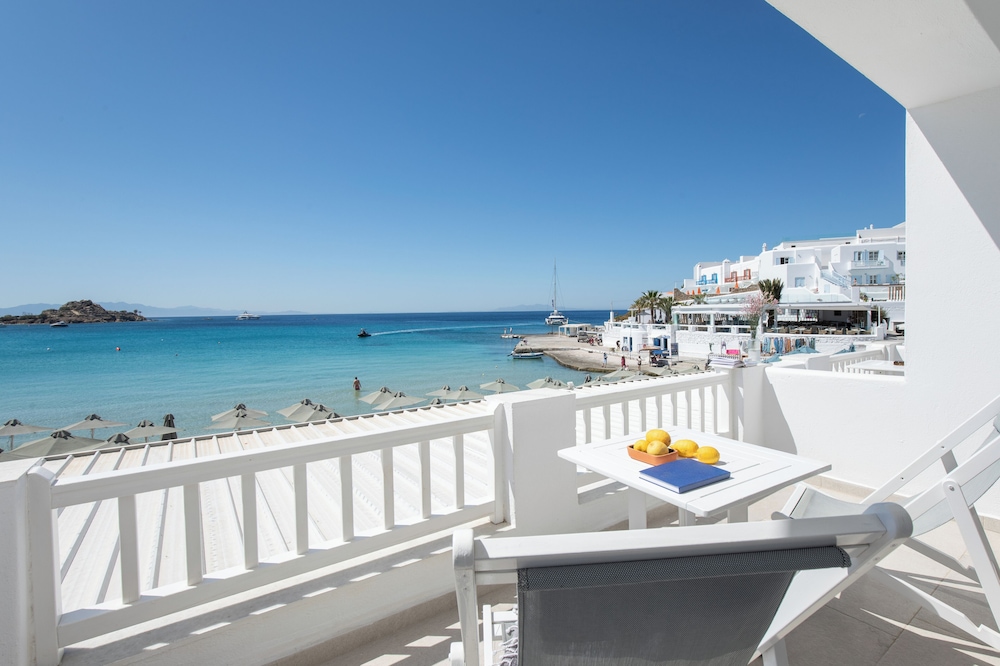 Acrogiali Beachfront Hotel — Beach in Plati Gialos, South Aegean