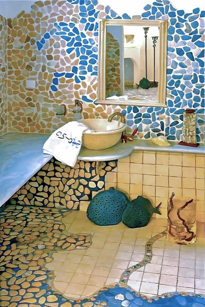 Astarte Suites — Hotel rooms in Akrotiri, South Aegean