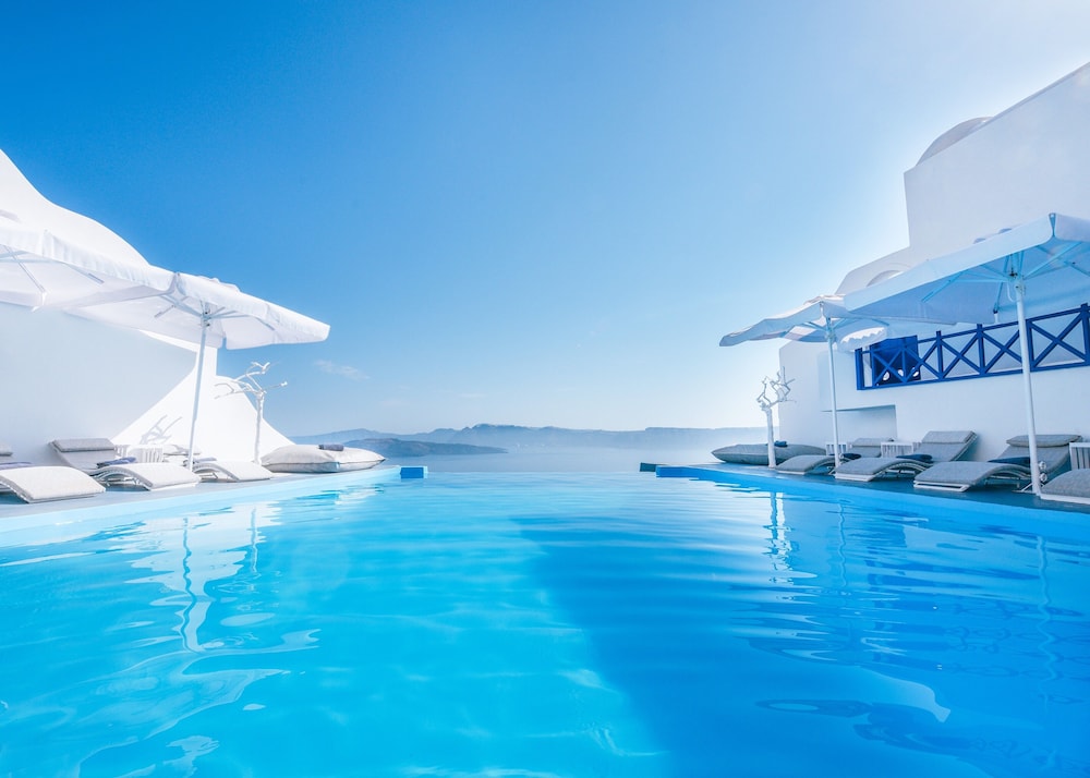 Astarte Suites — Main photo in Akrotiri, South Aegean