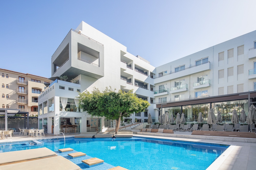 Atrium Ambiance Hotel — Hotel building in Rethymnon