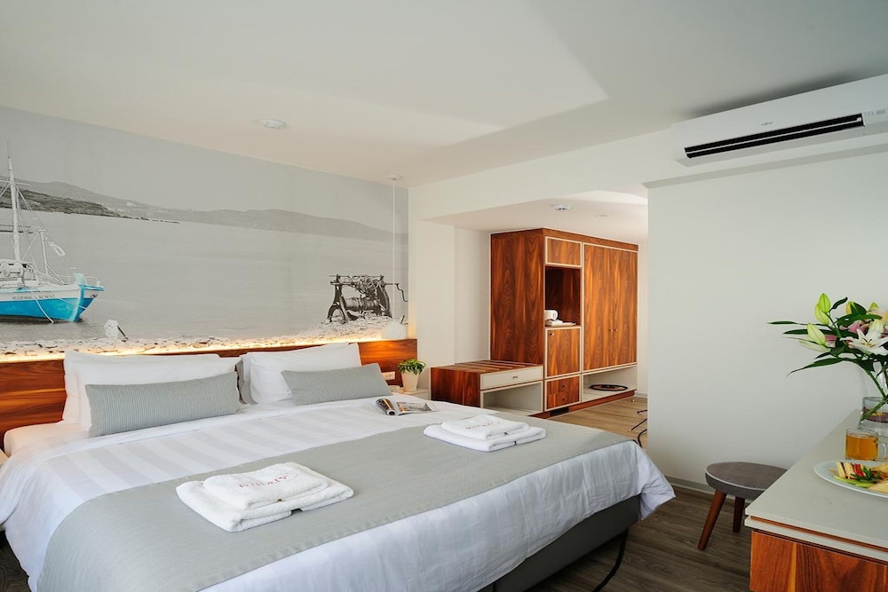 Atrium Ambiance Hotel — Hotel rooms in Rethymnon