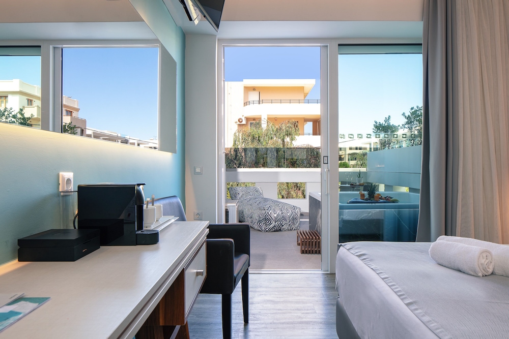 Atrium Ambiance Hotel — Hotel rooms in Rethymnon
