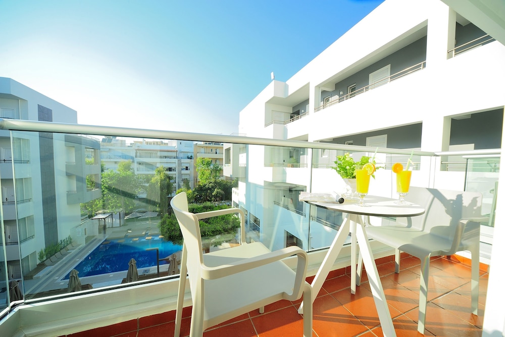 Atrium Ambiance Hotel — Swimming pool in Rethymnon