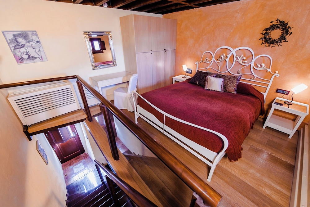Avalon Boutique Hotel Rhodes — Hotel rooms in Rhodes Town, South Aegean