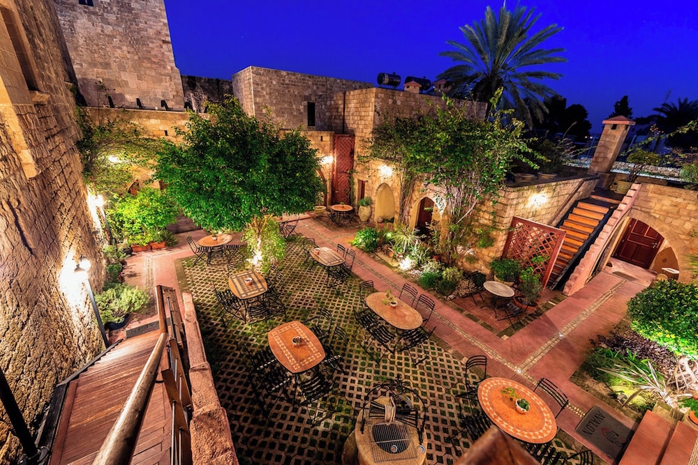 Avalon Boutique Hotel Rhodes — Restaurant & bars in Rhodes Town, South Aegean