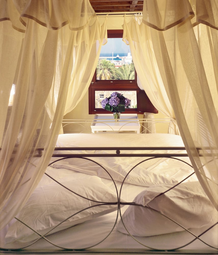 Avalon Boutique Hotel Rhodes — Hotel rooms in Rhodes Town, South Aegean