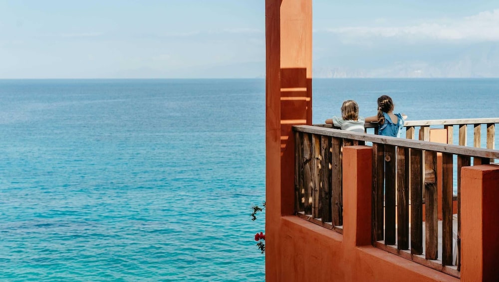 Candia Park Village — Hotel building in Elounda
