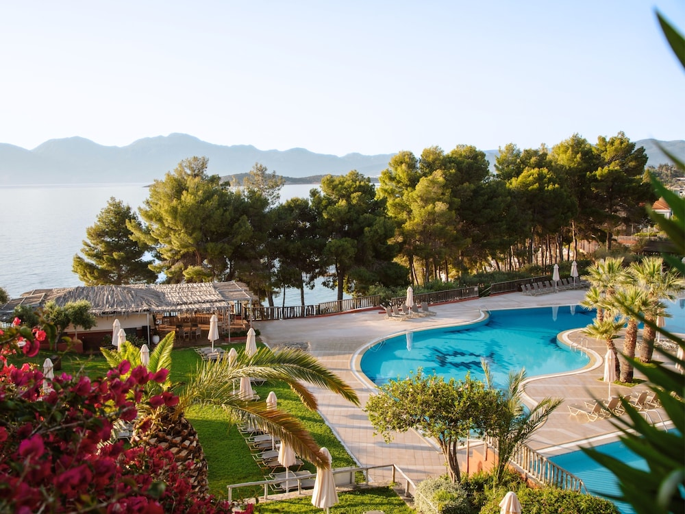 Candia Park Village — Swimming pool in Elounda