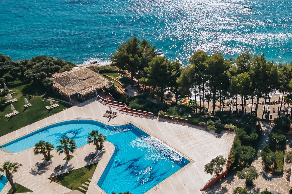 Candia Park Village — Swimming pool in Elounda