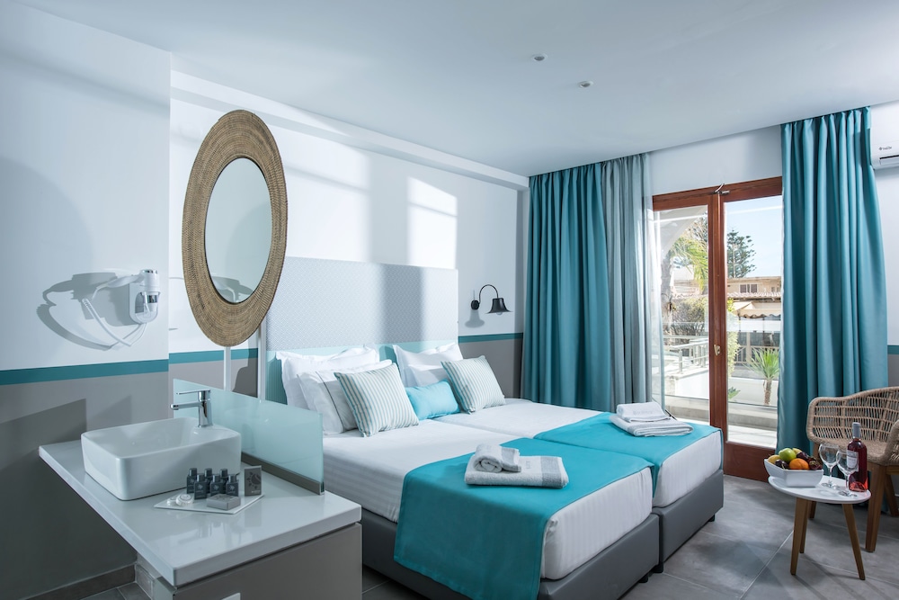 Solimar Turquoise Adults Only - All Inclusive — Hotel rooms in Chania