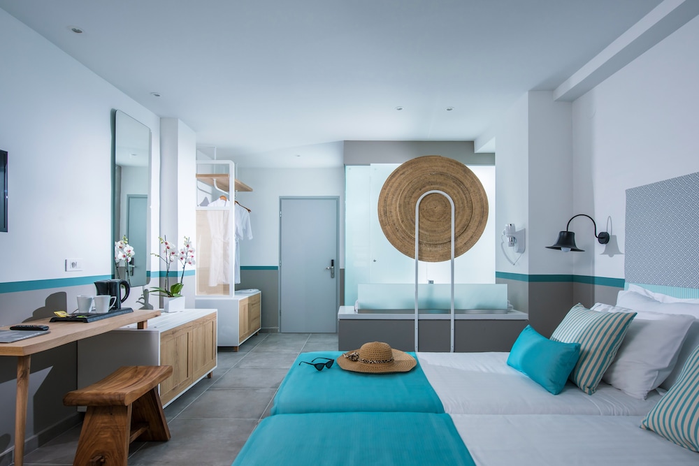 Solimar Turquoise Adults Only - All Inclusive — Hotel rooms in Chania