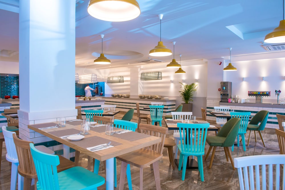 Solimar Turquoise Adults Only - All Inclusive — Restaurant & bars in Chania