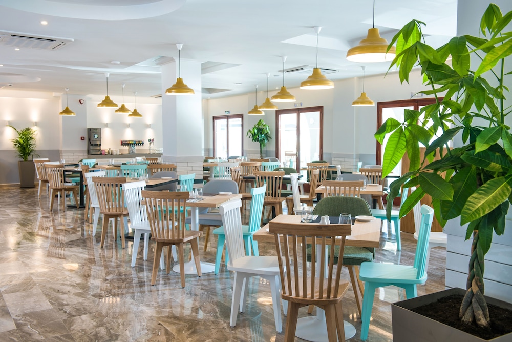 Solimar Turquoise Adults Only - All Inclusive — Restaurant & bars in Chania