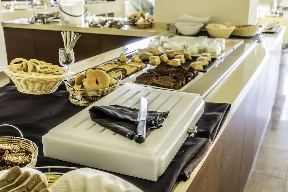 Castello Boutique Resort & Spa - Adults Only — Restaurant & bars in Sissi