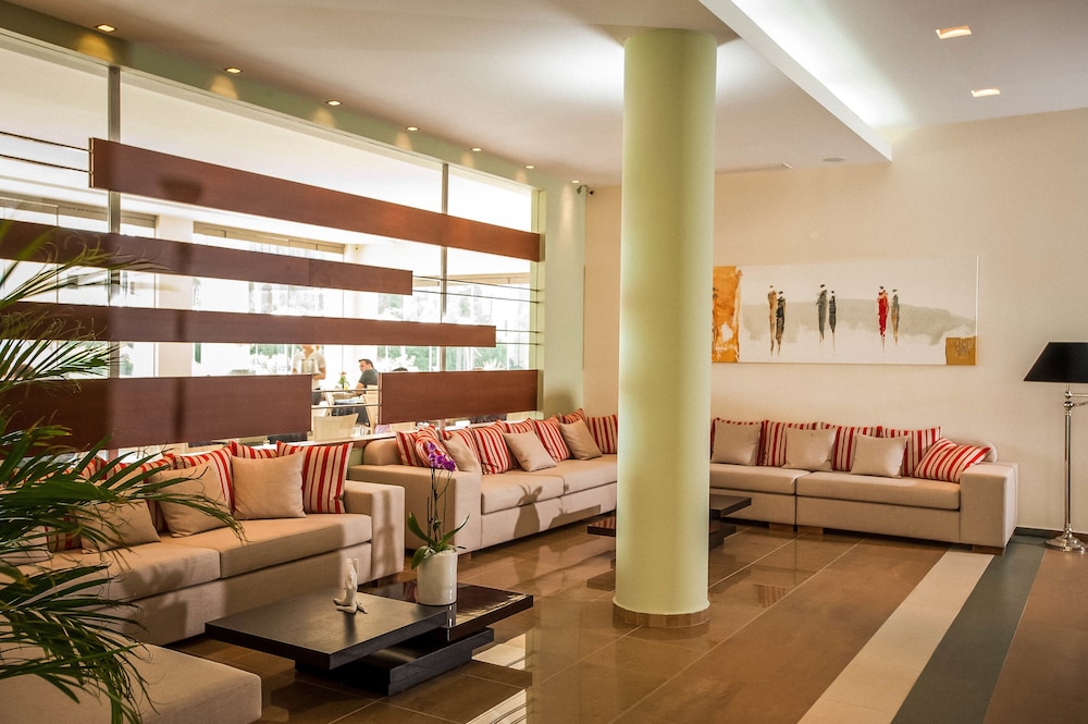 Castello Boutique Resort & Spa - Adults Only — Restaurant & bars in Sissi