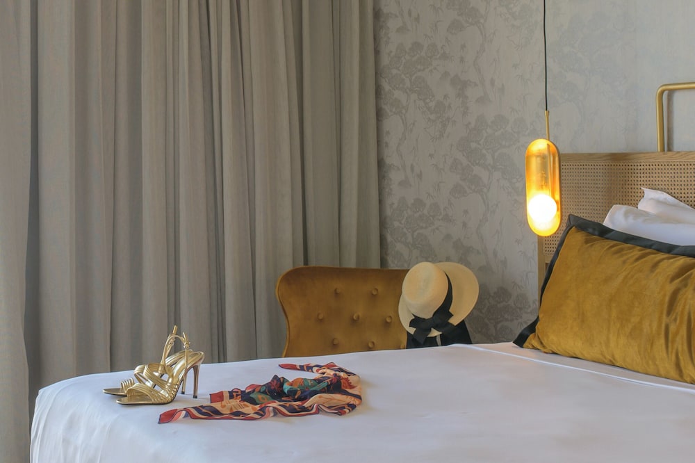 Castello Boutique Resort & Spa - Adults Only — Hotel rooms in Sissi