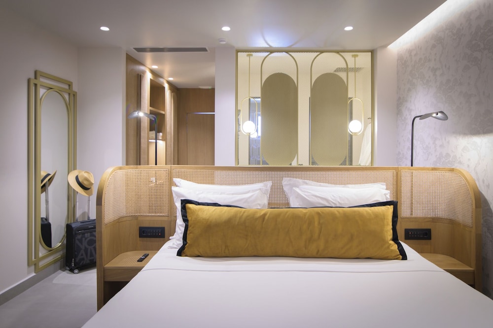 Castello Boutique Resort & Spa - Adults Only — Hotel rooms in Sissi