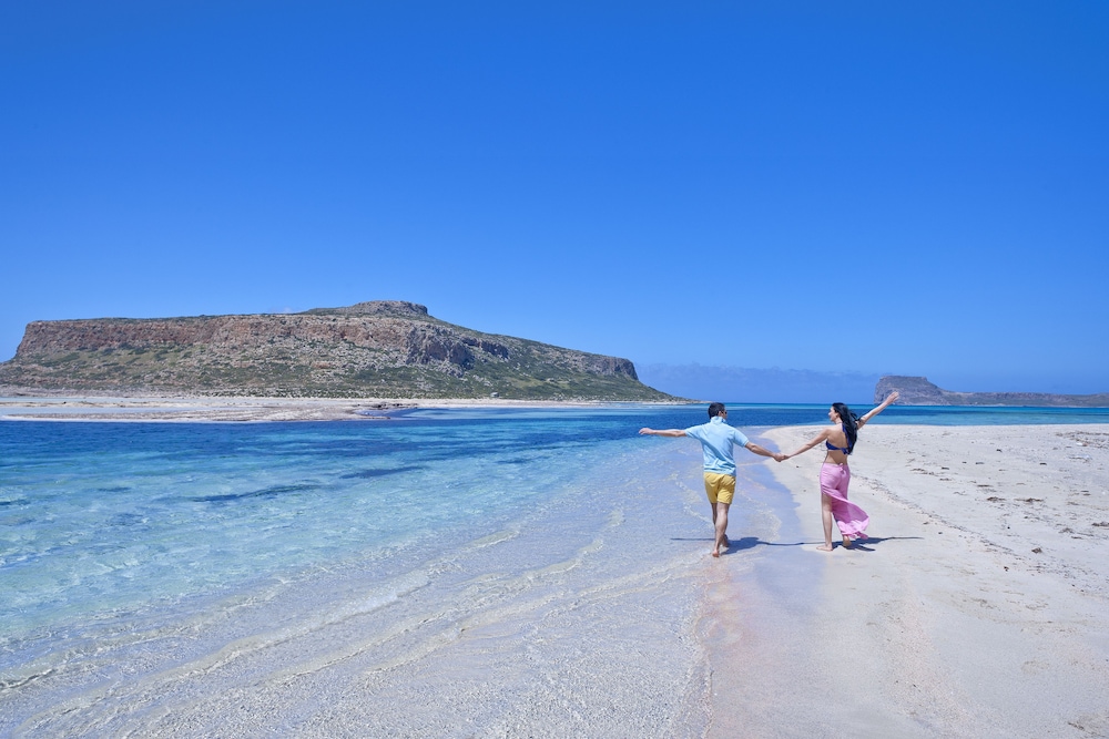 Mrs Chryssana Beach Hotel by GHH — On-site activities in Platanias