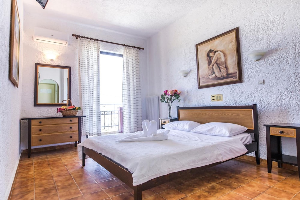 Creta Aquamarine hotel — Rooms in Rethymnon