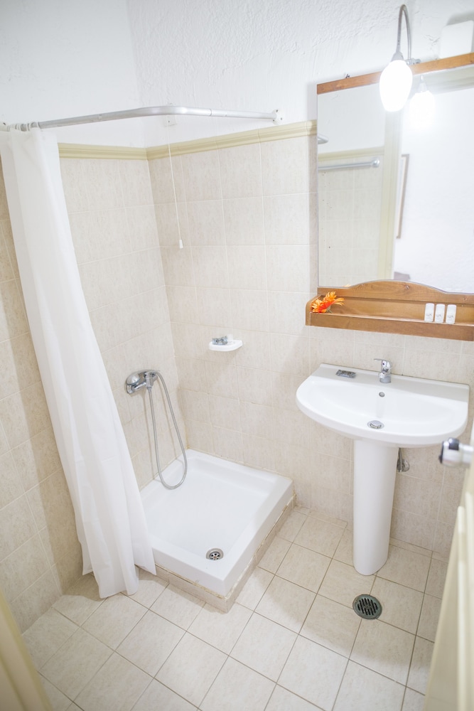 Creta Aquamarine hotel — Rooms in Rethymnon