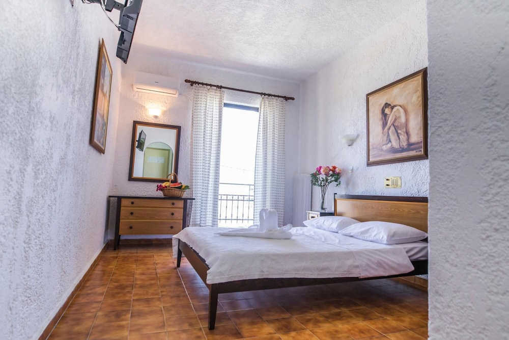 Creta Aquamarine hotel — Rooms in Rethymnon