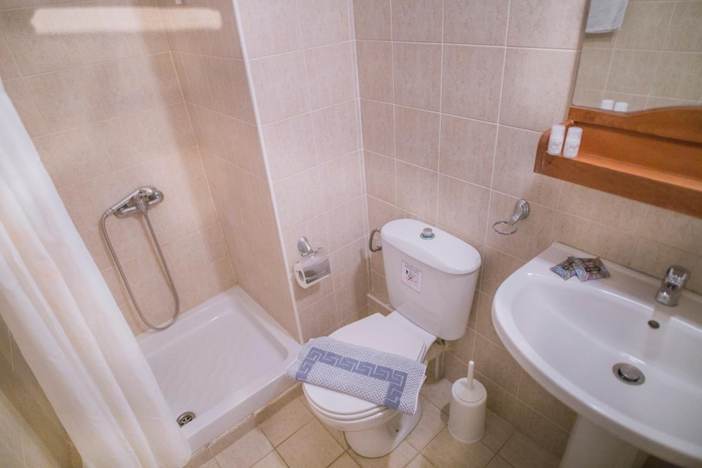 Creta Aquamarine hotel — Rooms in Rethymnon