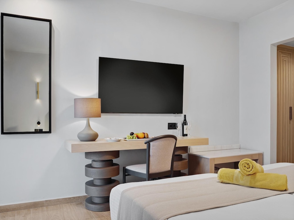Creta Royal - Adults only — Hotel rooms in Rethymnon